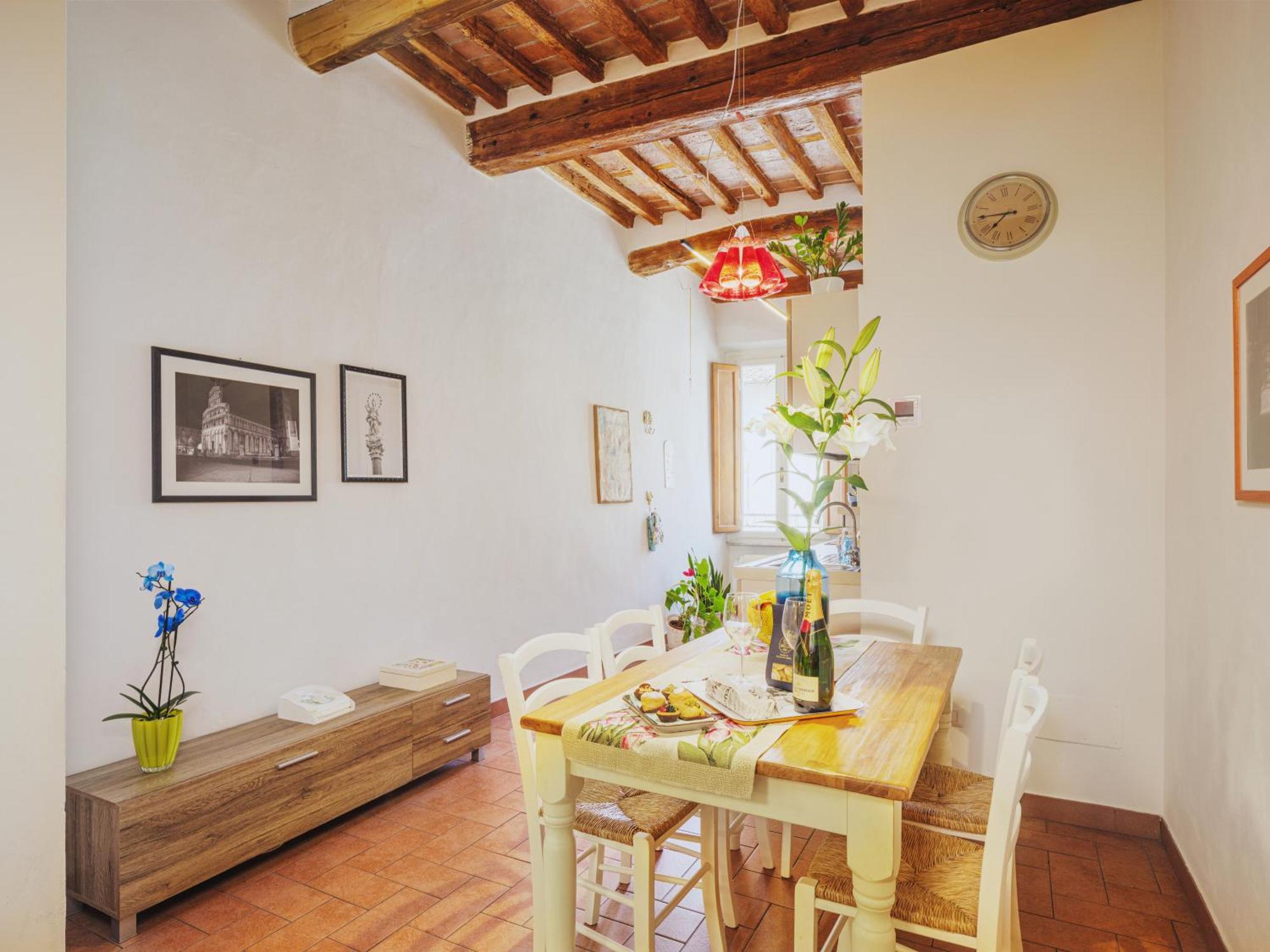 Michael'S Home - Cozy Apartment In The Heart Of Lucca Eksteriør billede
