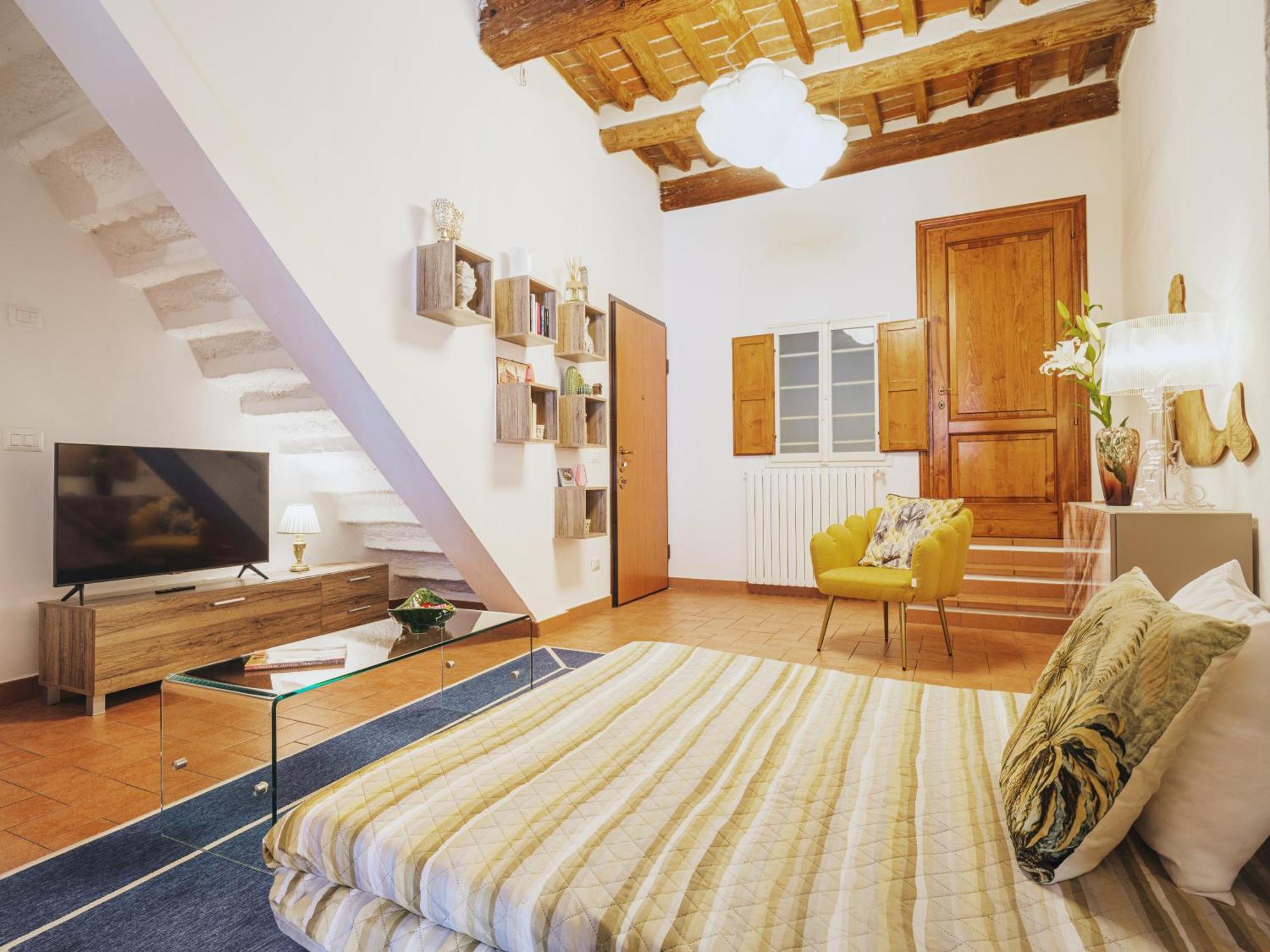 Michael'S Home - Cozy Apartment In The Heart Of Lucca Eksteriør billede